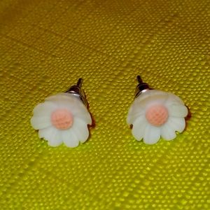 Pink & White Daisy / Flower Earrings